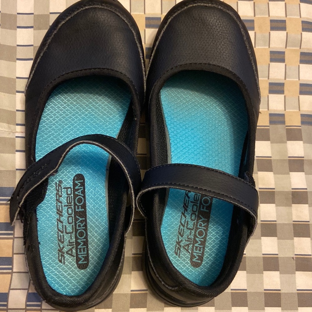 Skechers Mary Jane. Rubber sole. Velcro strap.